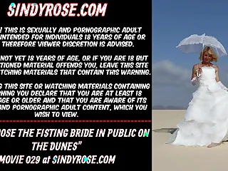 Sindy Rose the fisting bride in public on the dunes